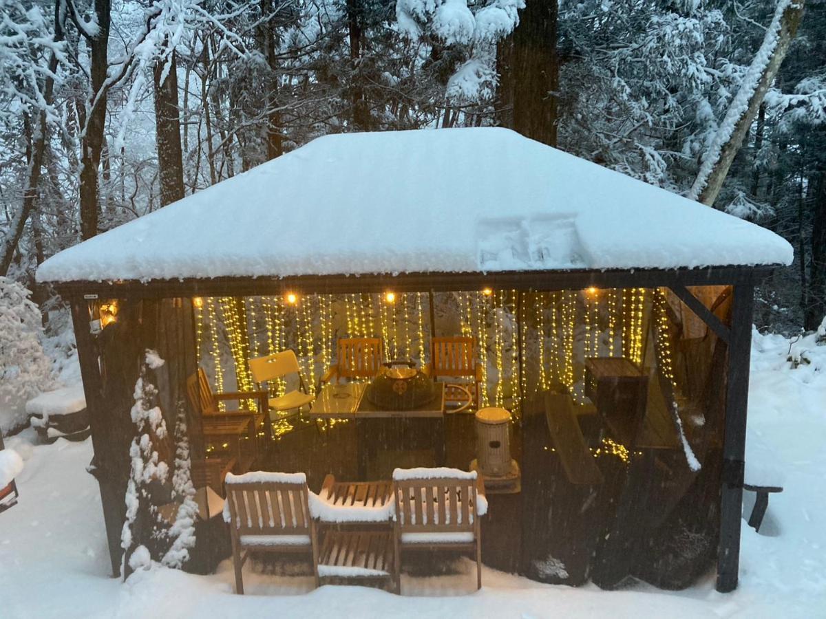 הוילה 一棟貸切 森のお風呂とアウトドアサウナ 日光雪月花 מראה חיצוני תמונה